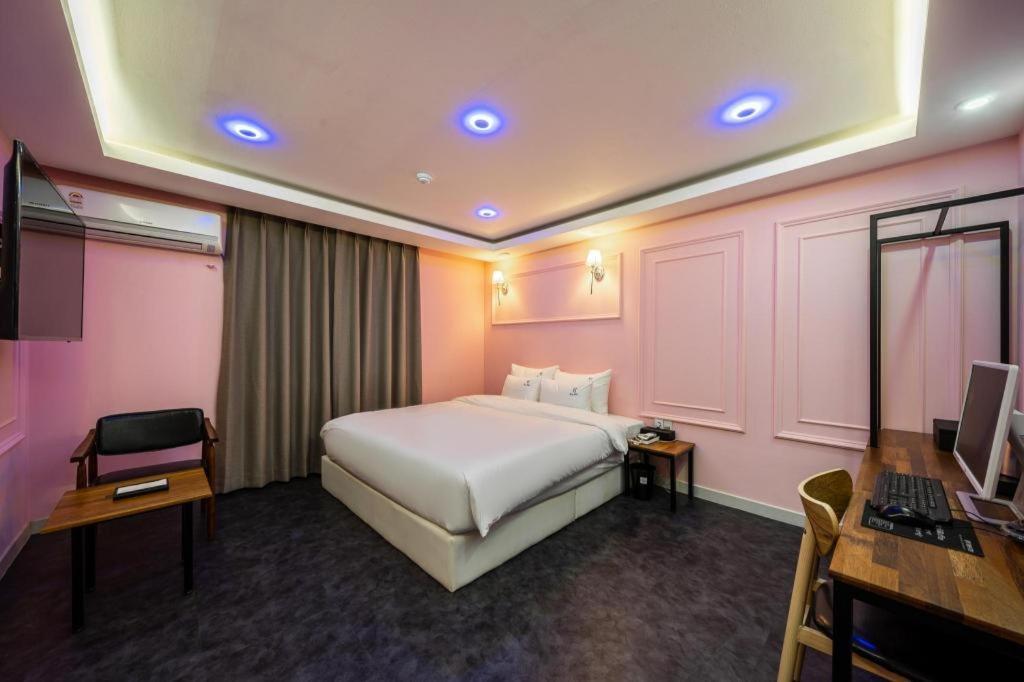 Gray Hotel Μπουσάν Εξωτερικό φωτογραφία