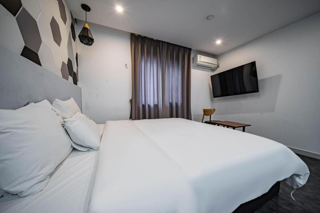 Gray Hotel Μπουσάν Εξωτερικό φωτογραφία
